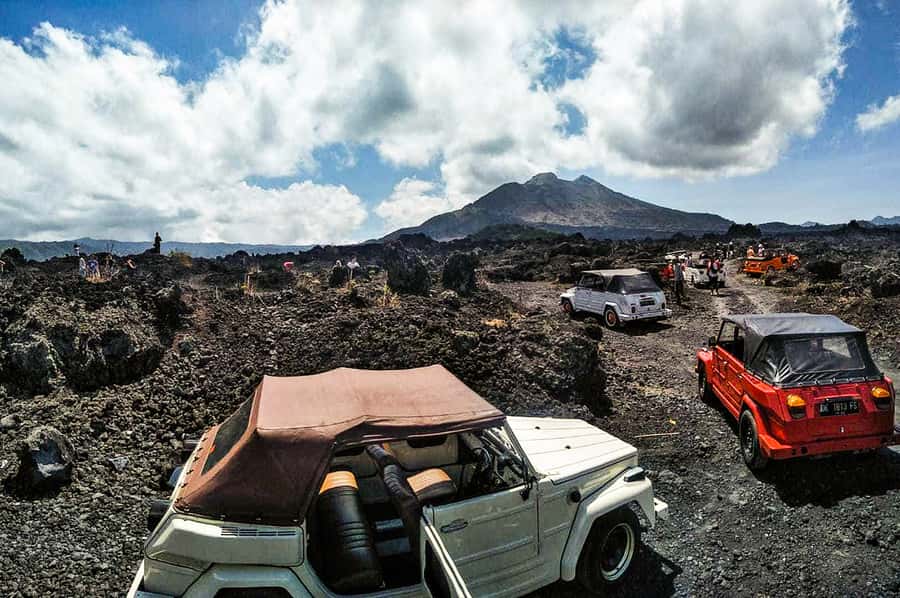 Mount Batur: Private Volkswagen Jeep Volcano Safari - The Mt. Batur Lounge and a practical reset