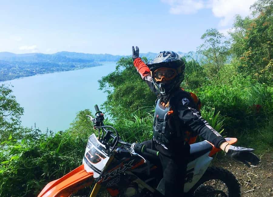 Mount Batur: Sunrise Dirt Bike Trek with Trained Riders - Who should book this mountain morning