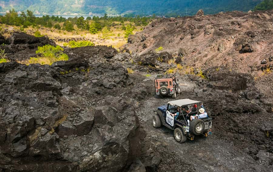Mount Batur: Sunrise Jeep Tour & Natural Hot Spring - What to bring for a smoother morning