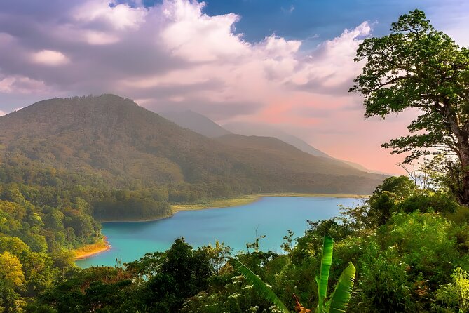 Mount Batur Sunrise Trekking - All Inclusive - Sunrise above Lake Batur