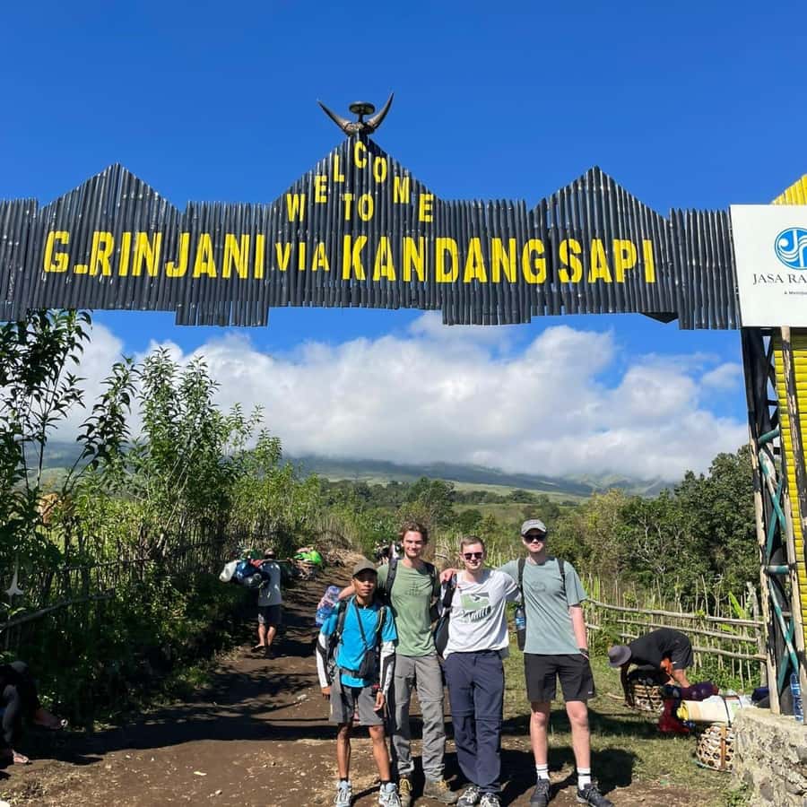 Mount Rinjani 3D/2N Full Mt Rinjani Summit - Day two: sunrise at 3,726 meters