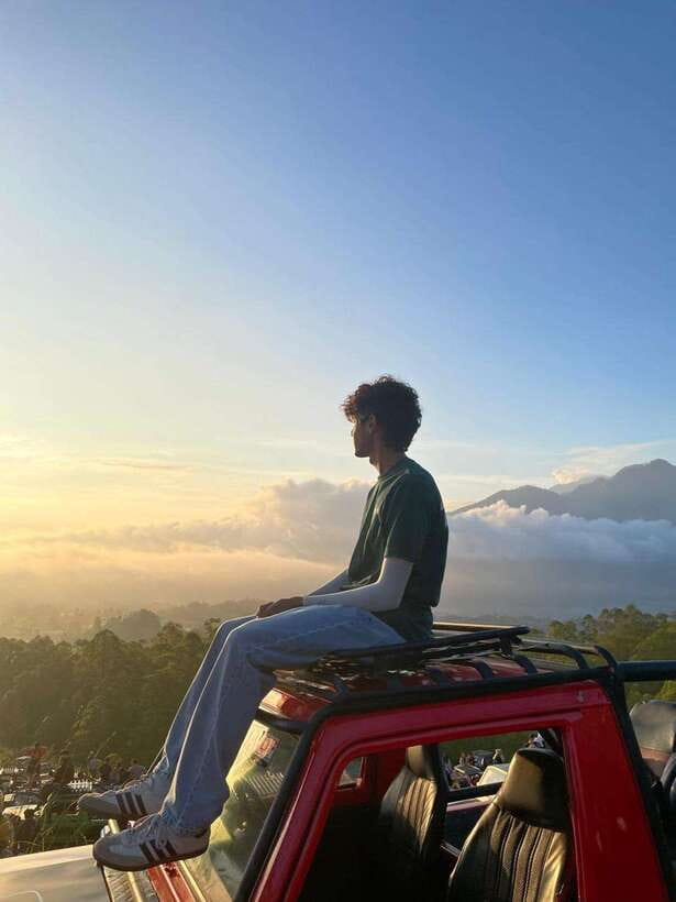 Mt. Batur Jeep Sunrise Trip - The viewpoint before sunrise