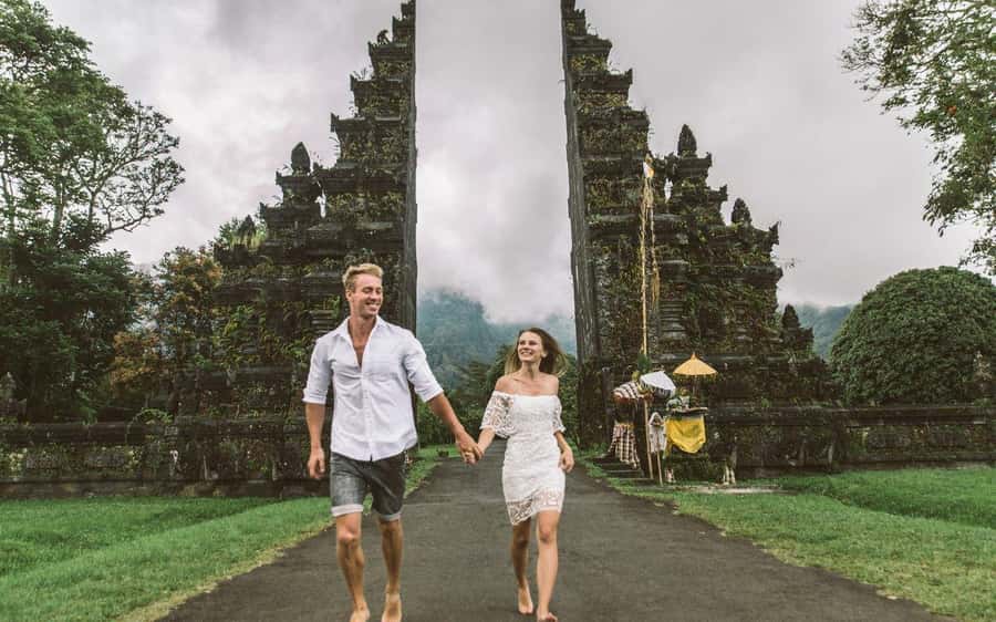 North Bali: Banyumala Waterfall and Ulun Danu Beratan Temple - Guides, Vehicles, and a Small Group of Six