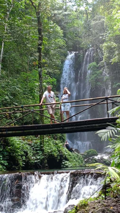 North Bali: Explore Munduk Waterfall Trekking Experience - Fitness, clothing, and what to pack