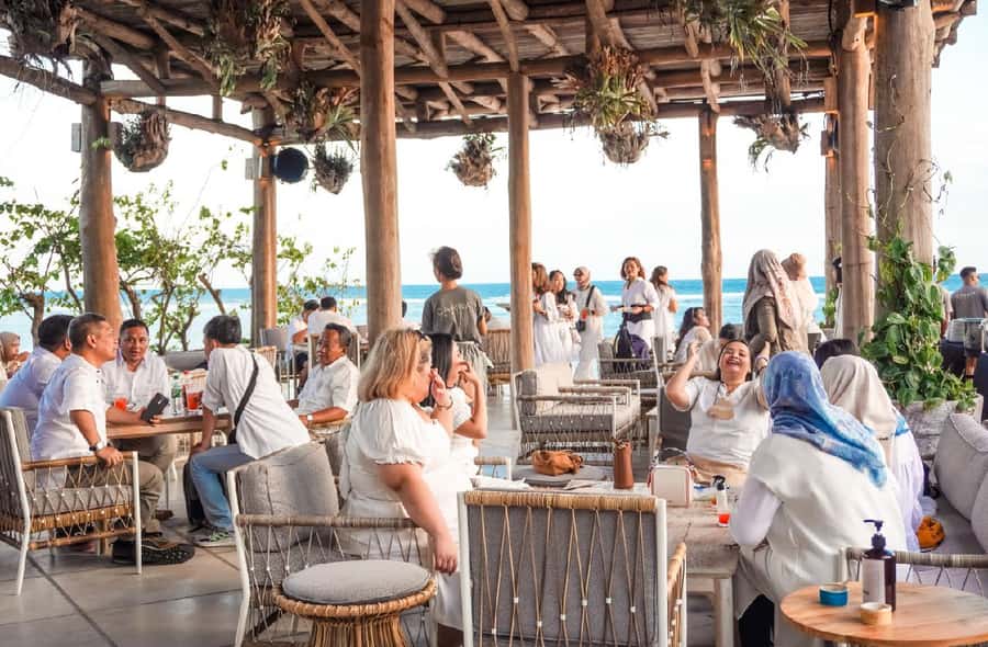 Nusa Dua: Canna Beachfront Access with F&B - Key points to know before you book
