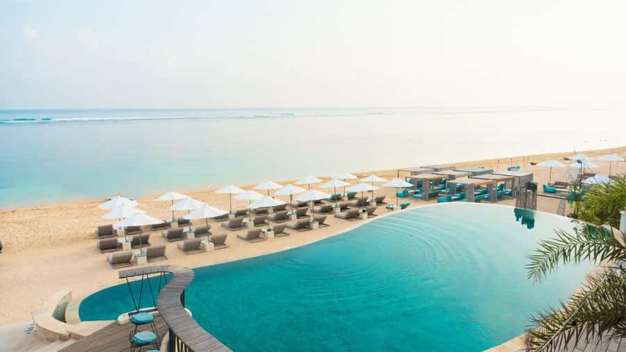 Nusa Dua: Canna Beachfront Access with F&B - Choosing between a daybed, sofa, and regular pass