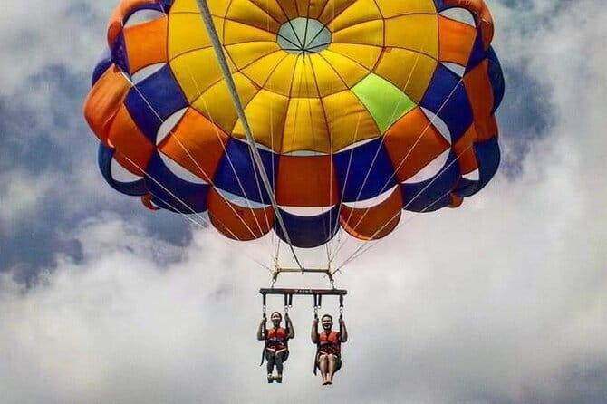 Nusa Dua Parasailing, Jet sky, GWK with Uluwatu Kecak Fire Dance - Jetskiing and parasailing at Nusa Dua Beach
