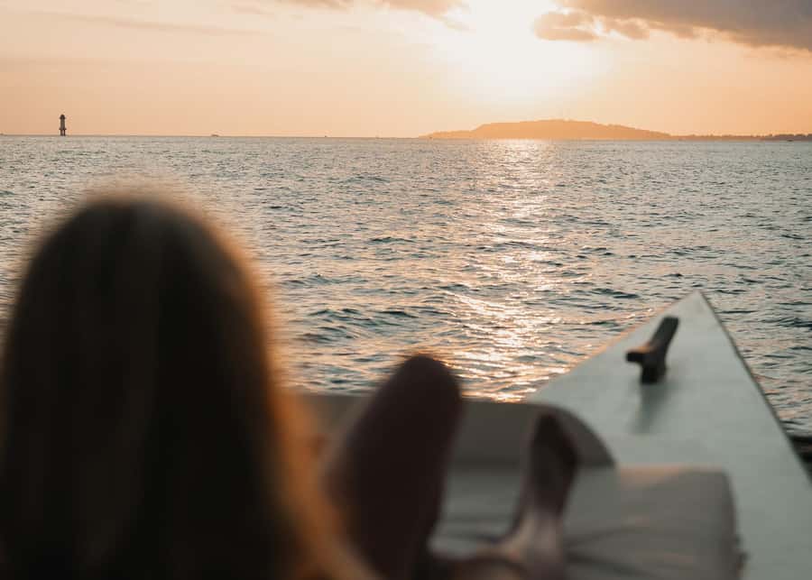 Nusa Lembongan: 4-in-1 Half-Day Catamaran Snorkeling Cruise - GoPro photos and videos are a useful extra