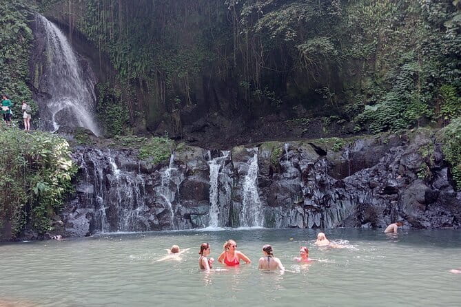 Nusa Penida 2Day 1Night With Accomodation - Atuh Beach and Teletubbies Hill