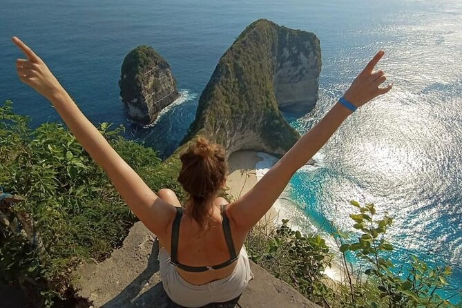 Nusa-Penida customize Tour - All inclusive - Kelingking Beach gives you the famous view