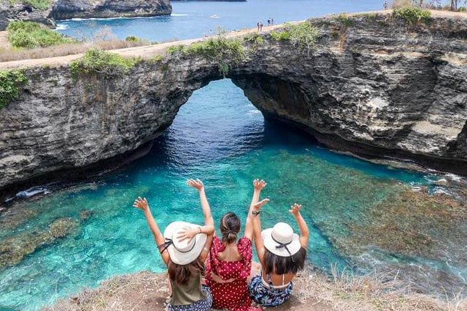 Nusa Penida Instagram Unforgettable Tour - Crystal Bay for a slower coastal pause