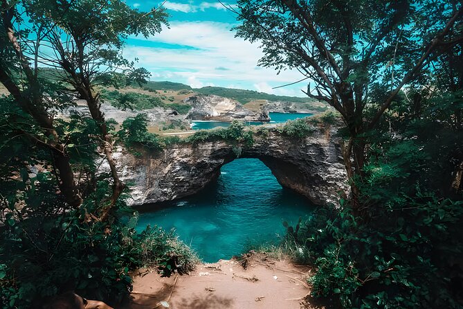 Nusa Penida Island Beach Tour With Snorkeling - Departure From Bali Island - Lunch, equipment, and what the $120 price covers
