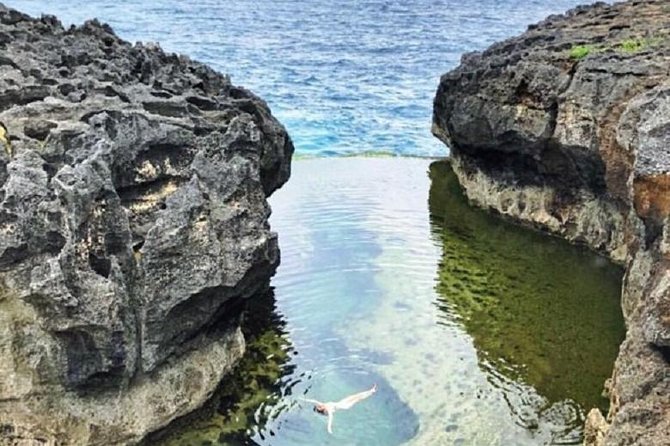 Nusa Penida One Day Trip with All-inclusive - Kelingking Beach and the famous cliff ridge