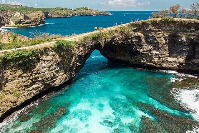 Nusa Penida One Day Trip with All-inclusive - Lunch: included, useful, and not a selling point