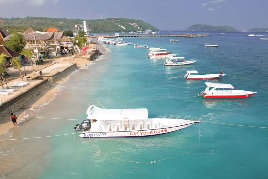 Nusa Penida: Snorkel 3 Spots w/ GoPro & Mangrove Paddle Tour - The lunch break and mangrove paddle