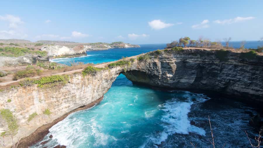 Nusa Penida Tour : Day Trip from Bali - Hotel Transfer - Lunch, Transport, and What the $32 Covers