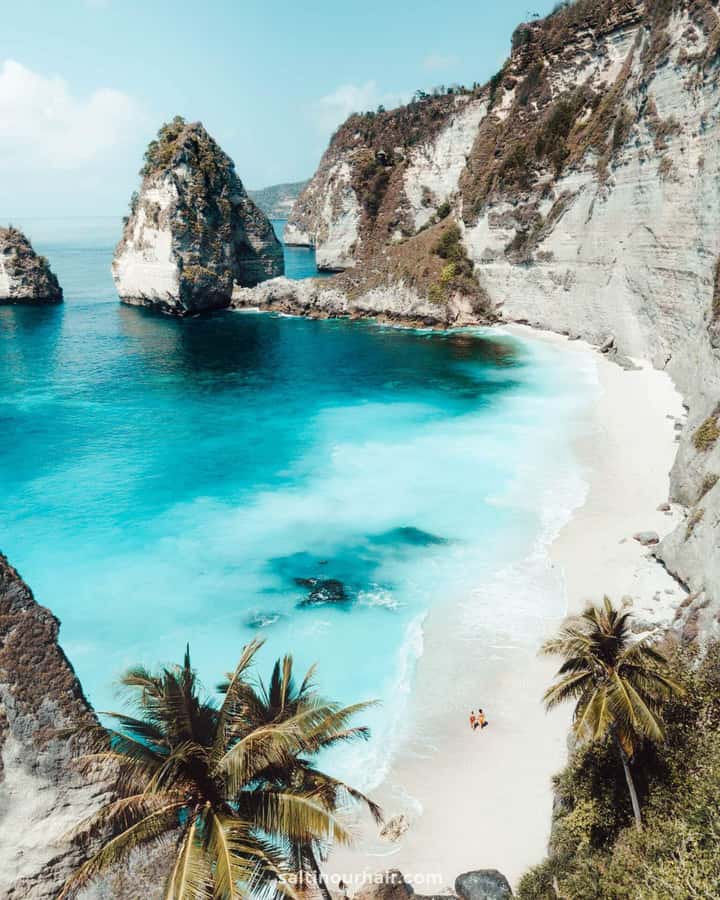 Nusa Penida: West Coast Adventure Package - Indonesian lunch and a practical midday break