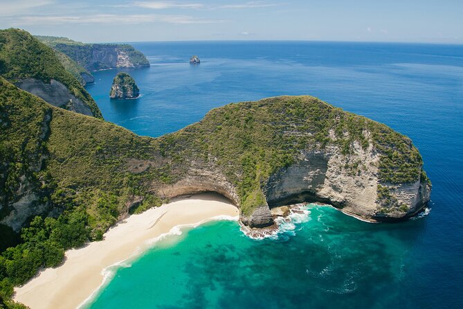One Day Private Tour East & West Nusa Penida by Penidago - Lunch, water, and the real value of $50
