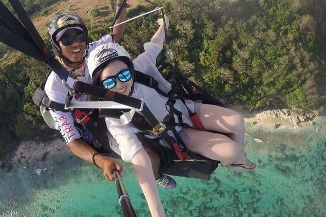 Paragliding Bali at Uluwatu Cliff with Photos/Videos - Is $95 a fair price?