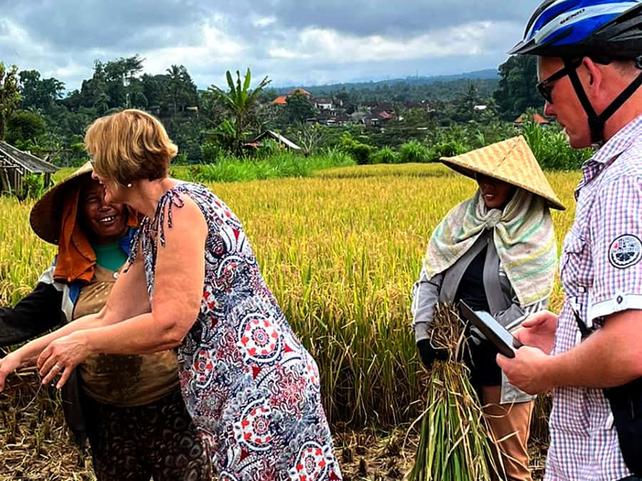 Pedal Through Paradise: Bali Wanderlust Sidemen Cycling Tour - Small details that make the day better