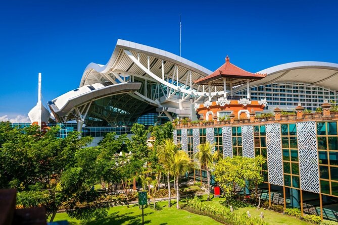 Private Arrival Transfer: Bali Airport to Hotel - Stops, shopping, and local advice