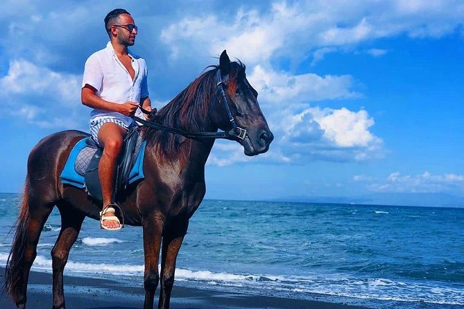Private Bali Horse Riding In Seminyak Beach - Riding beside the waves at Pantai Double Six