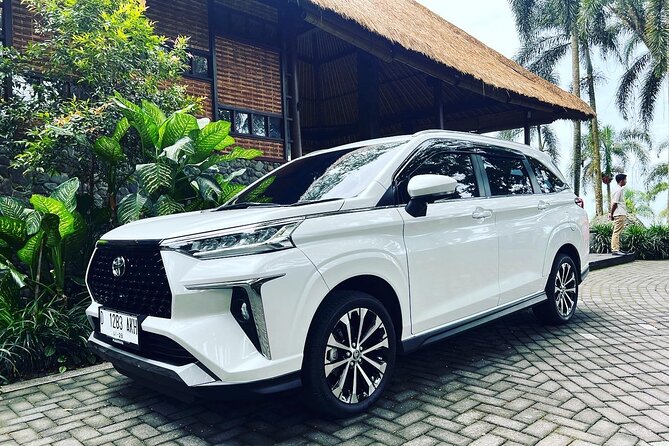 Private Car Charter in Bali with an English-speaking Driver - Jimbaran Bay, Nusa Dua, and Sanur
