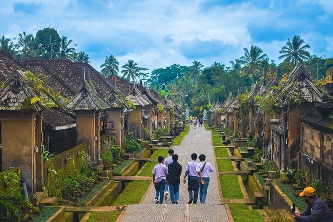Private Tour: Bali Cultural Heritage Tour - Royal Relics at the Arca Building Archaeological Museum