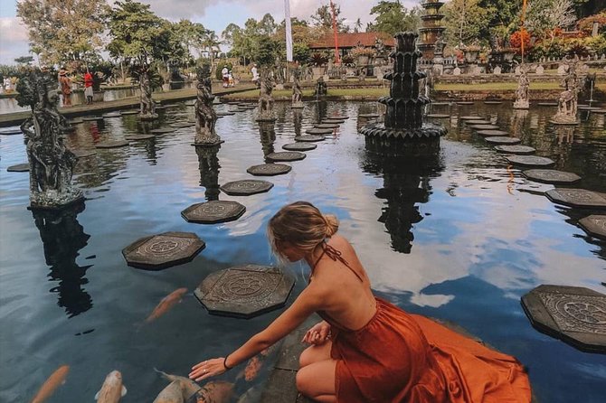 Private Tour Lempuyang, Tirta gangga, tukad Cepung Waterfall - Tirta Gangga’s pools and palace gardens