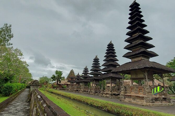 Private Tour:Your Program Highlight Tour with 10 Hours usage Bali Driver - Bedugul Market for fruit, vegetables, and bargaining