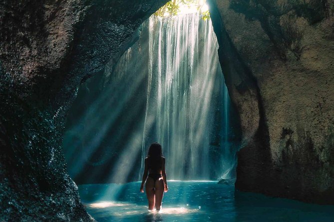 Private Waterfall Tour Feature Tukad Cepung, Tibumana and Kanto Lampo - Tukad Cepung and the walk through the rocks