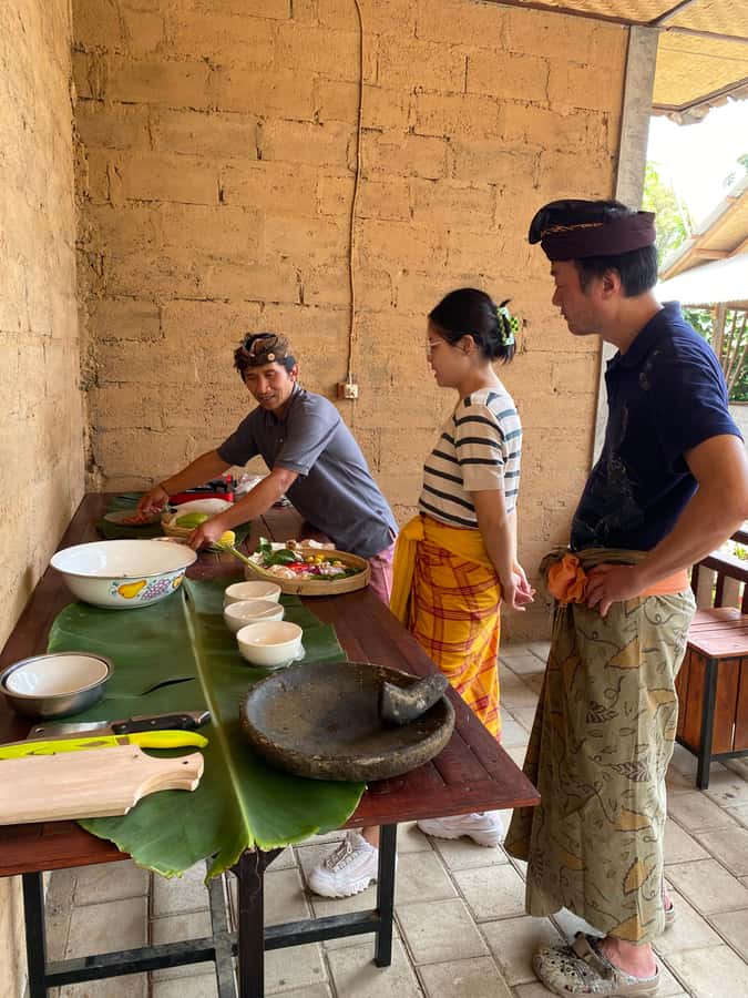 Quad ride, waterfalls & aunthentic cooking class in munduk - Transport, guides, and the meeting point