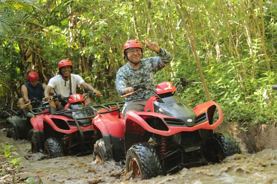 Rock Mud Fun ATV Quadbike Uluwatu - The coconut break is more useful than it sounds