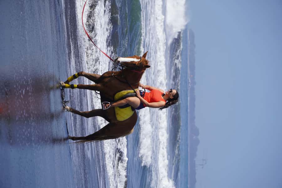 Sanur: Horse Riding at the Bali Beach 30 minute ride - Getting from the stable to Sanur’s black sand