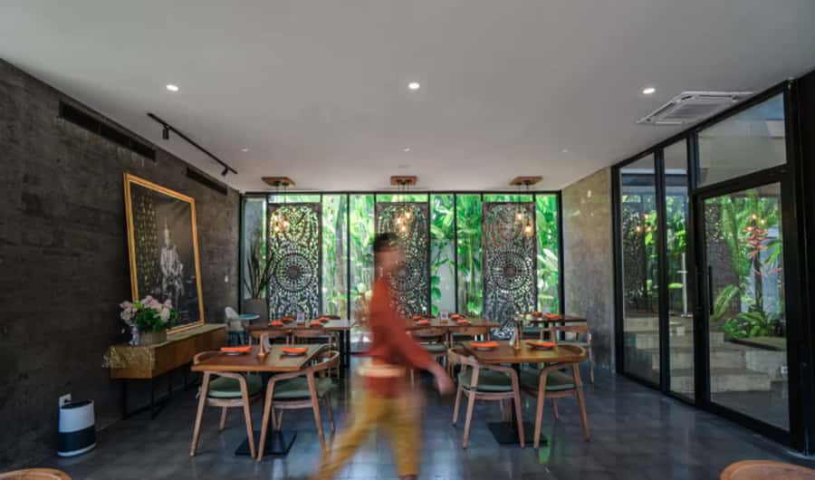 Sanur: Paed Thai Cuisine Restaurant Dining Experience - Vegetarian Choices and Family Flexibility