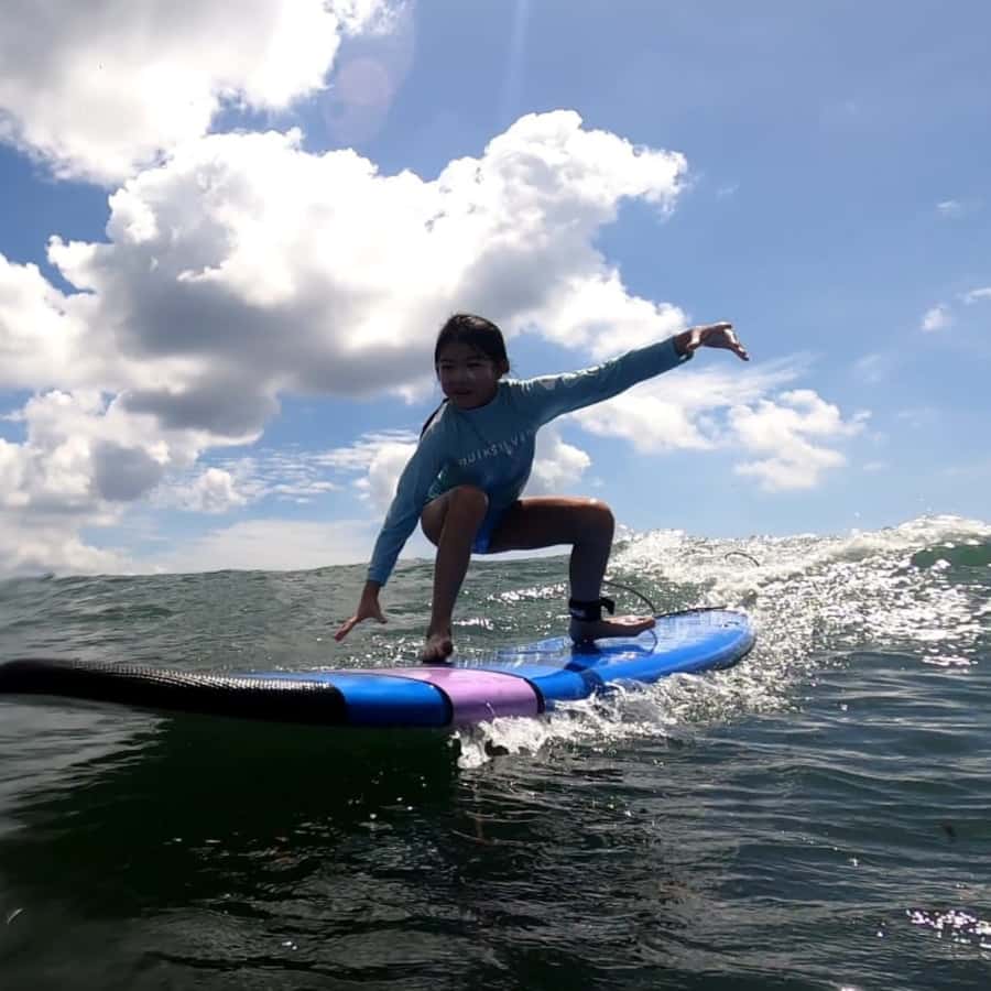 Sanur Surf Lesson for All Levels - The first 30 minutes: theory on the shore