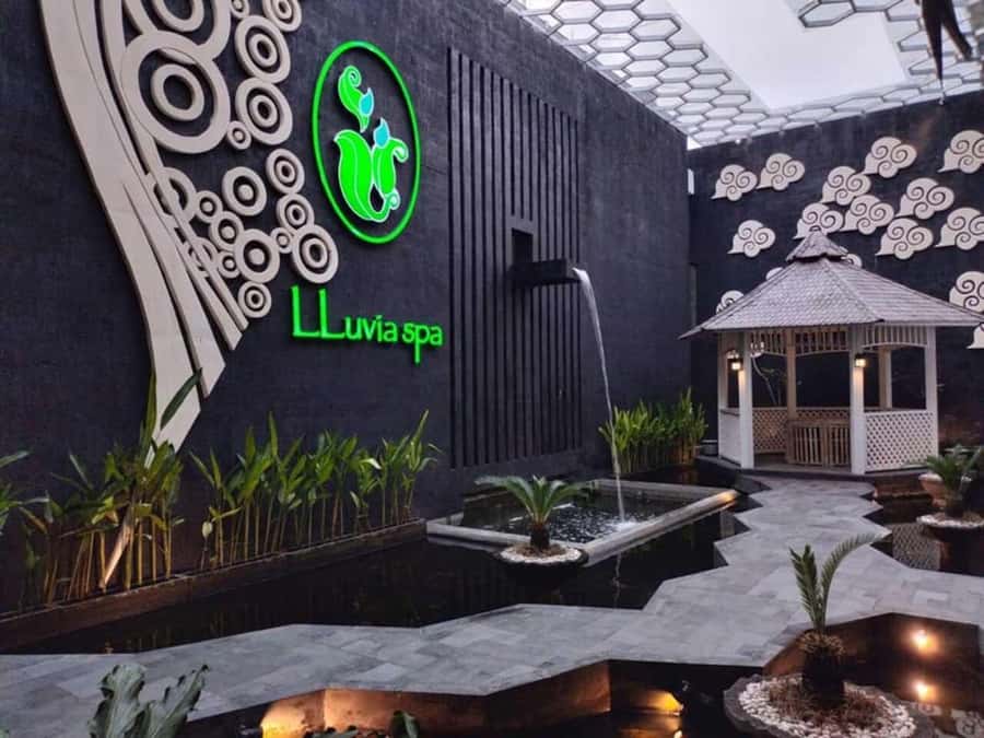 Seminyak: Bali Spa Experience with Transfers at Lluvia Spa - Starting with pickup, a Circle K meeting point, or airport transfer
