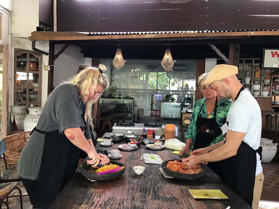 Seminyak: Balinese Cooking Class & Market Tour - Key Points to Know Before Booking
