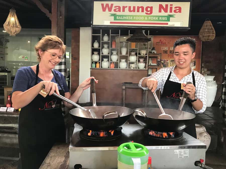 Seminyak: Balinese Cooking Class & Market Tour - Sitting Down to a Balinese Feast