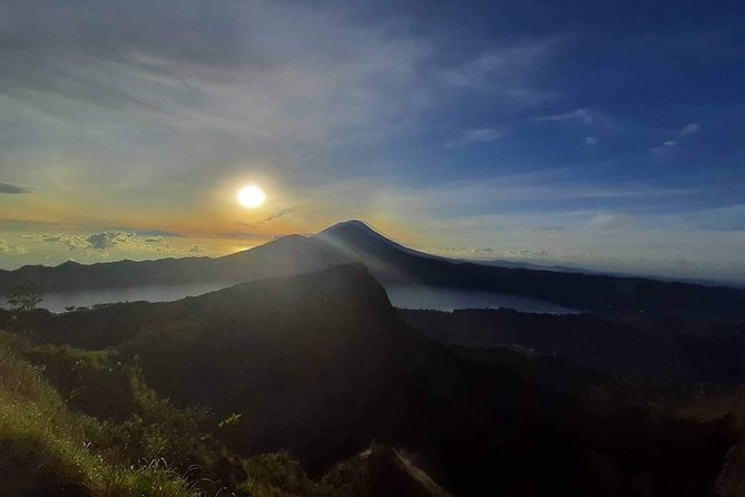 Sunrise Hike Mount Batur + Hotspring - Who should book this sunrise outing