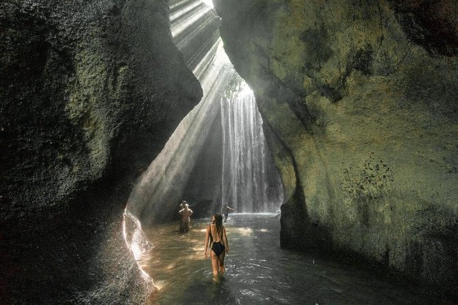 Swing & Best Waterfall Tour - Instagrammable - Tukad Cepung: Bali’s cave waterfall