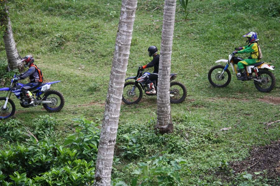 Tabanan: Jungle Trail Enduro Motorcross Adventure - How the guides shape the experience
