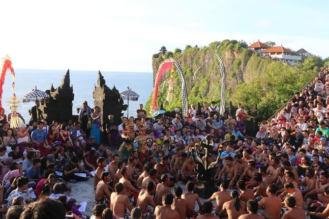 Tanah Lot and Uluwatu Temple Tour Including Seafood Dinner at Jimbaran Beach - Tanah Lot at about 1 p.m.