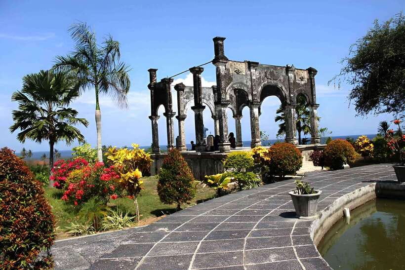 The Gate of Heaven Tour by VW Safari Classic Car - Virgin Beach for a change of pace
