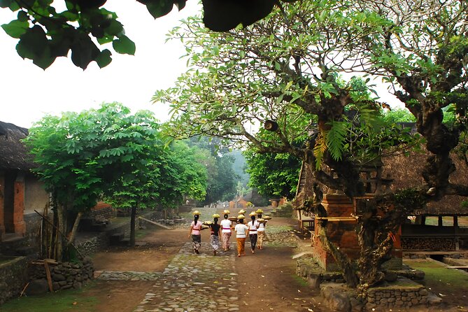The Gates of Heaven Bali Tour : Bali Instagrammable Trip - Ujung Water Palace and the royal past