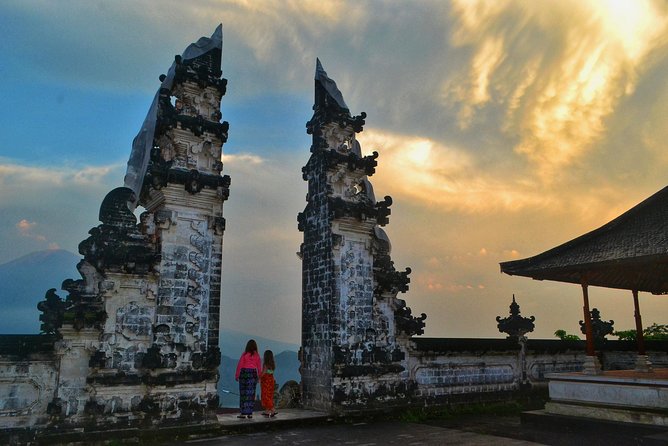 The Gates of Heaven Lempuyang Tours All Inclusive - Tirta Gangga after the temple