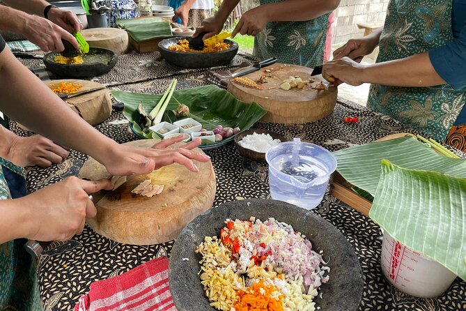 Traditional Tempeh Making & Cooking Balinese Cuisine - Starting at 9:30 a.m. in North Denpasar