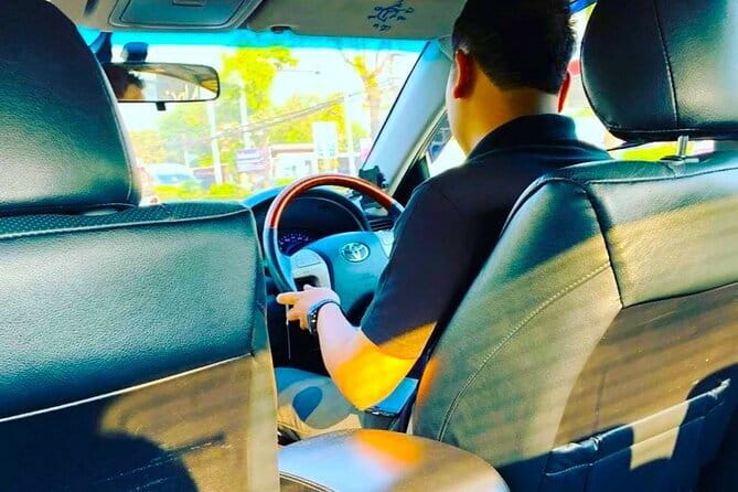 Try find your better than us! Airport transfer service in Denpasar HTL-APT(DPS) - A straightforward ride from Nusa Dua to DPS