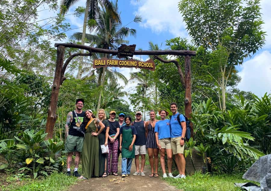 Ubud: Balinese Cooking Class at an Organic Farm - Who should book this farm class?