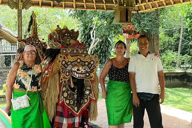 Ubud Cultural and Historical Guided Tour with Transfer - Puseh Batuan Temple and the three-temple idea